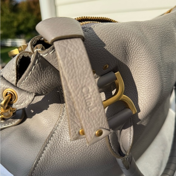 Chic Gray Handbag - Picture 9 of 16